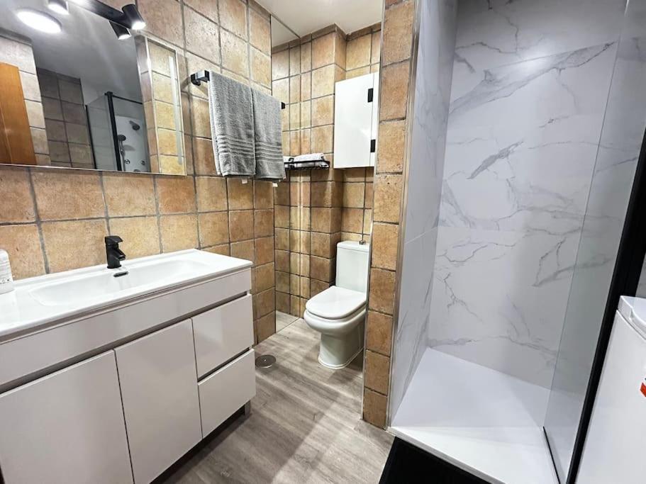 Apartamento Amueblado En El Centro De Мадрид Экстерьер фото